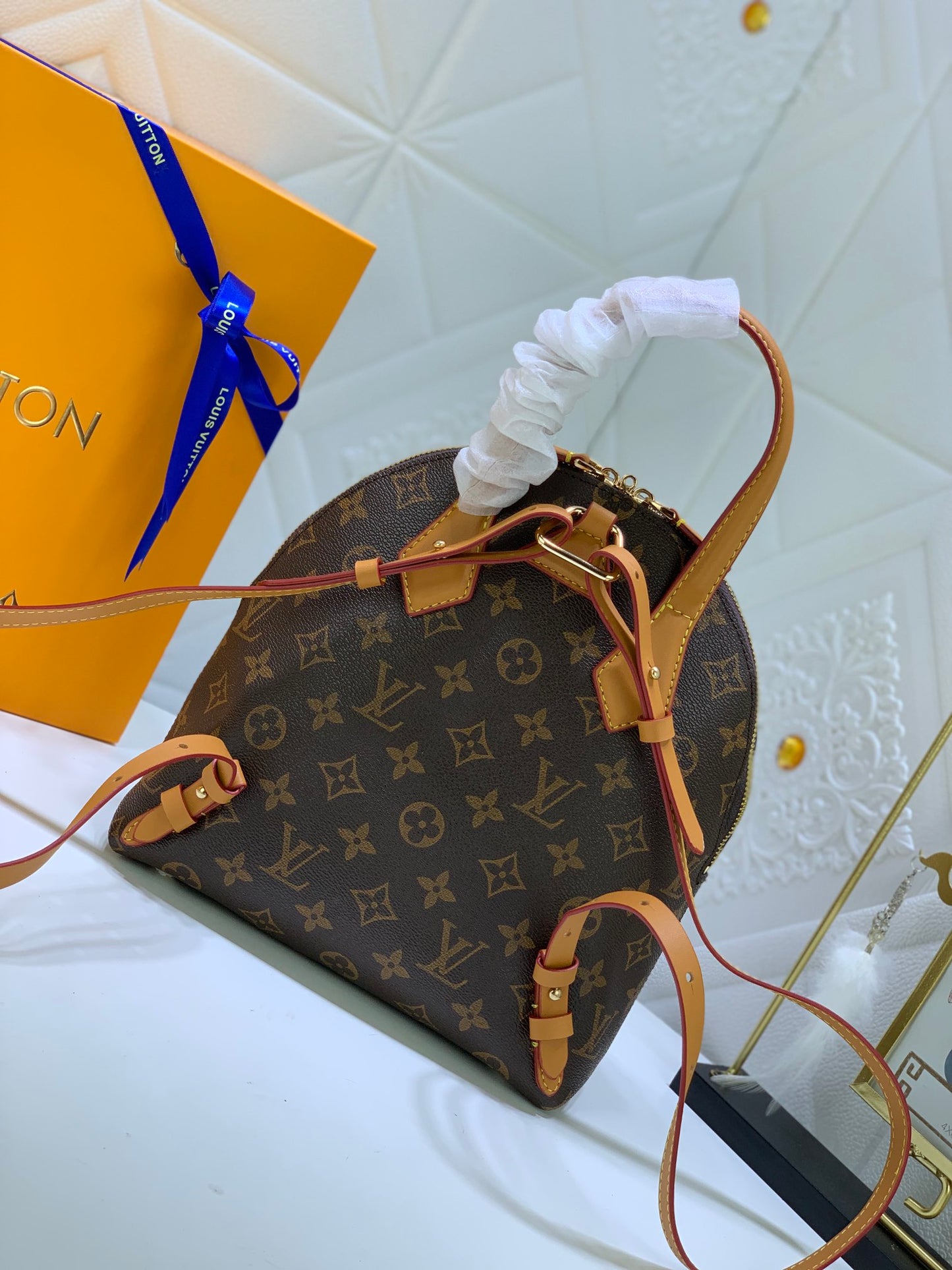 2XE347BDE Stylish leather bag