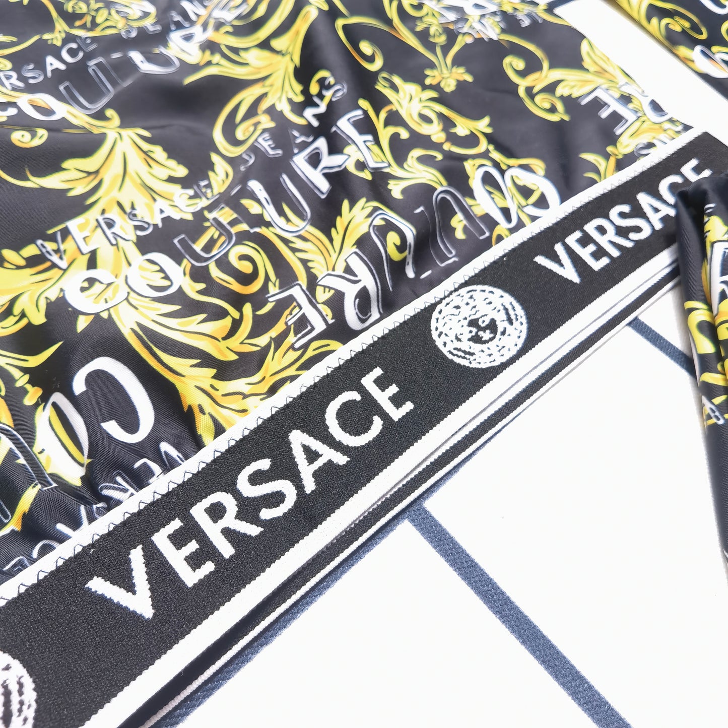 14V147YUE Popular Long sleeve swimsuit