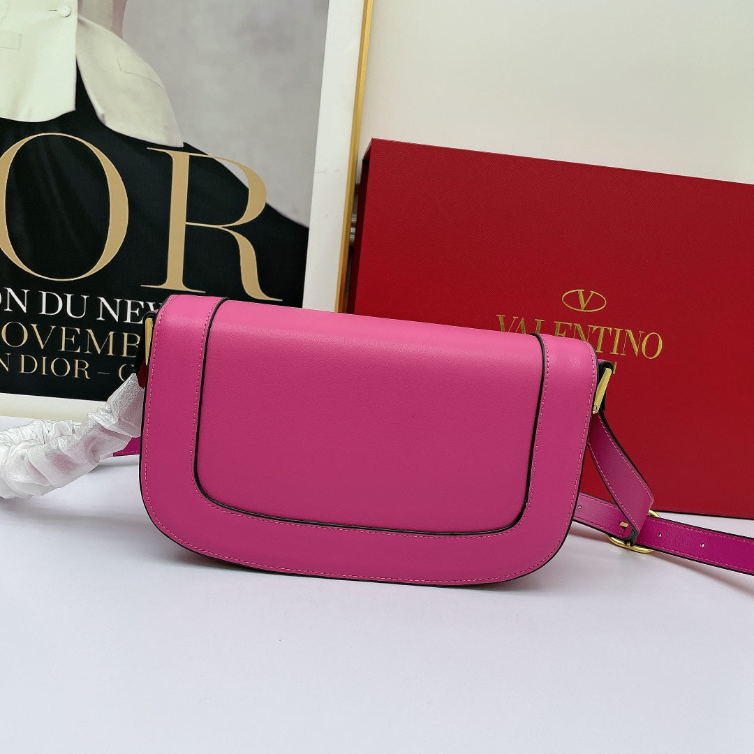 5A45BDE Stylish leather bag