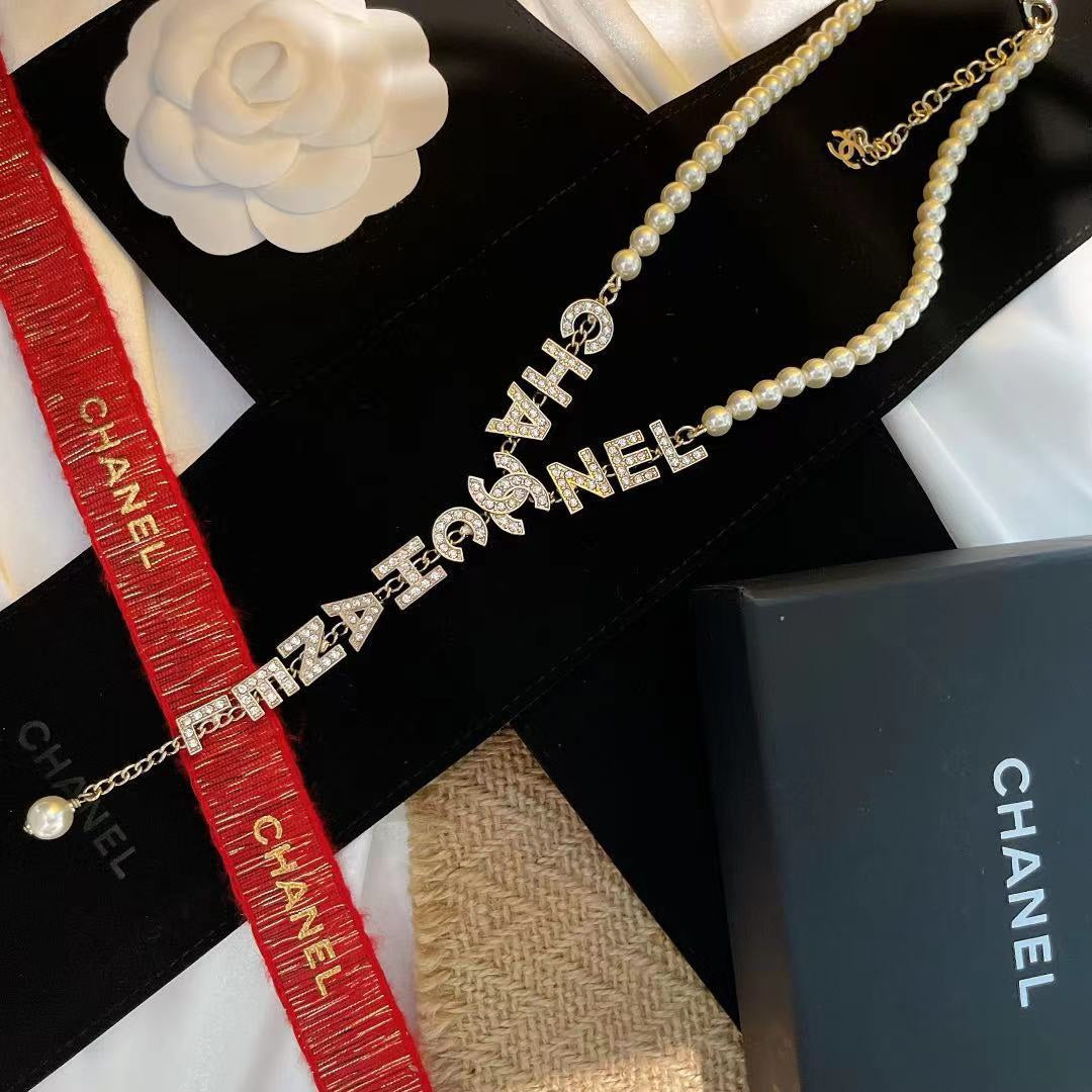 1XC22XDE Stylish Necklaces