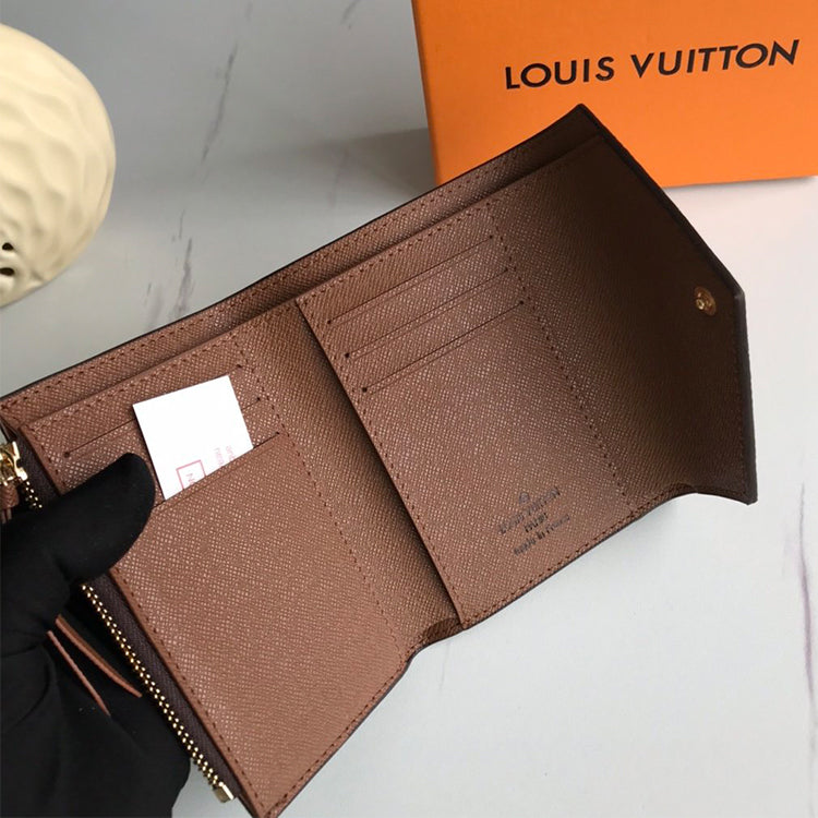 1E3BDE Stylish leather wallets