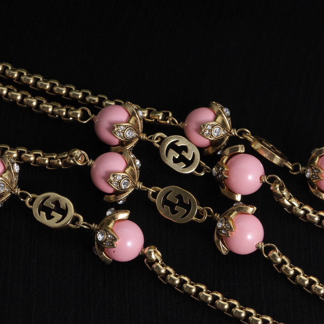 1YB23XDE Stylish Necklaces