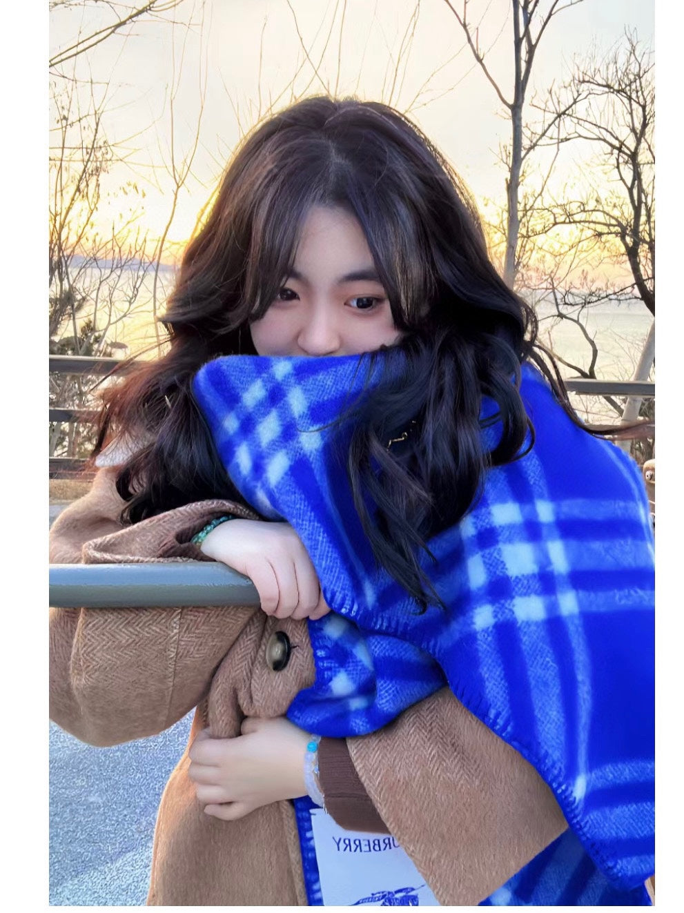 185ZR5WDE Stylish Winter Scarves