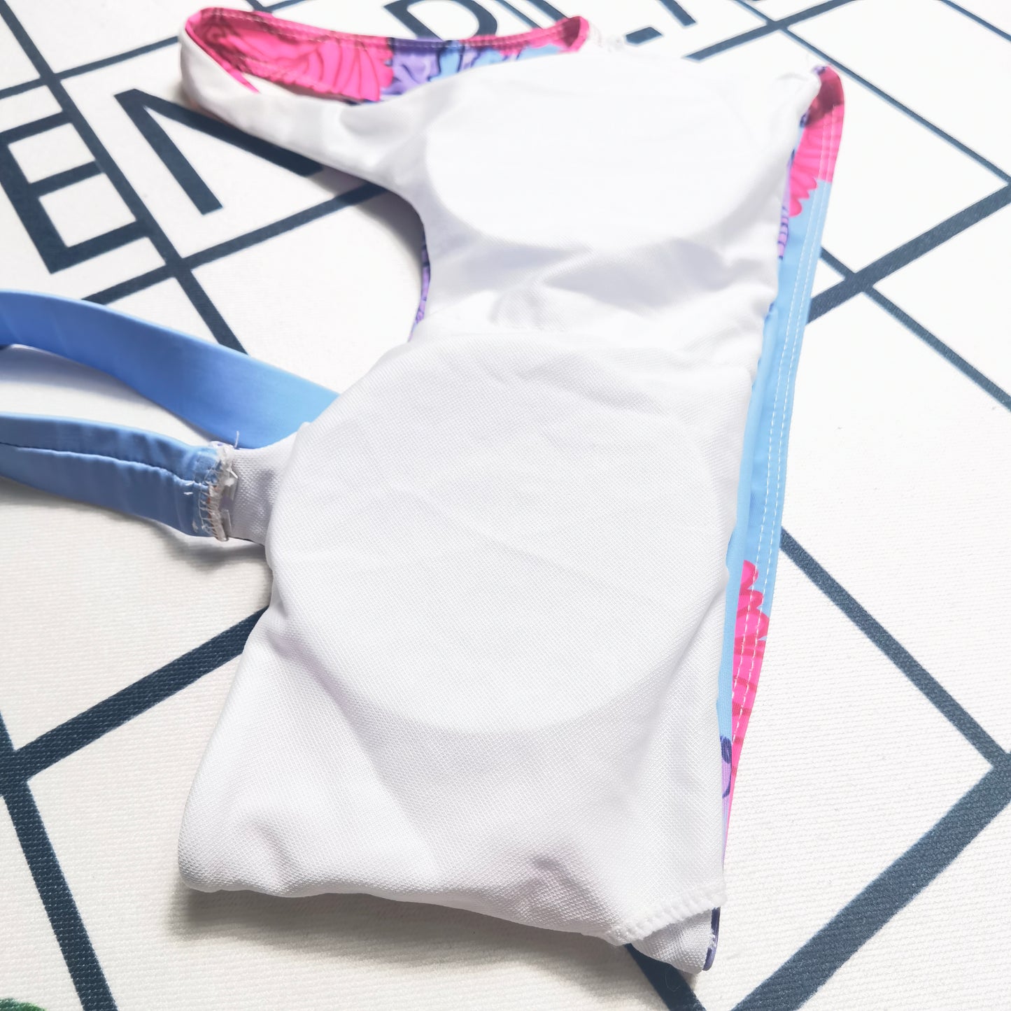 14A120YDE Stylish Long sleeve swimsuit