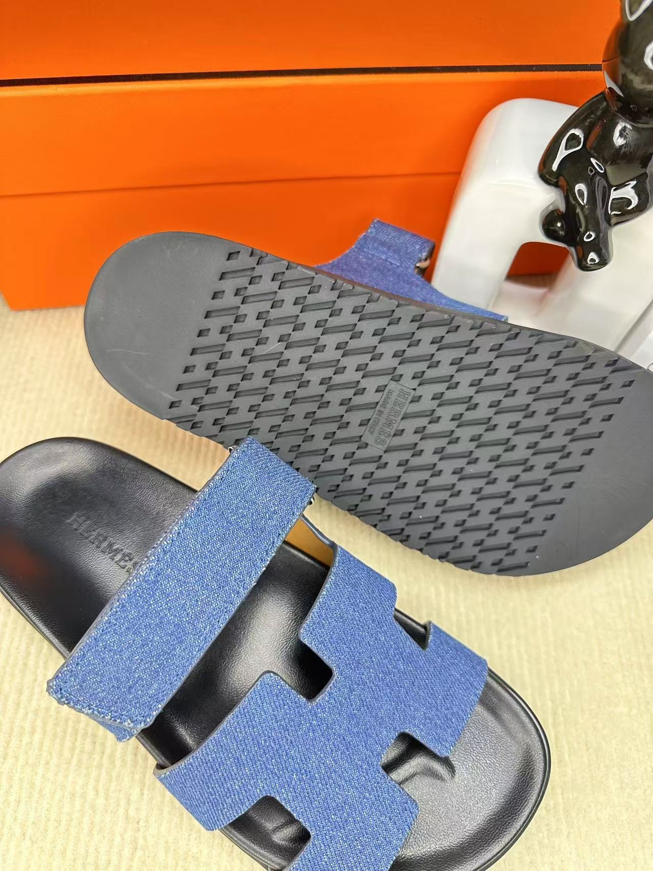 255QH27ZDE Stylish leather shoes