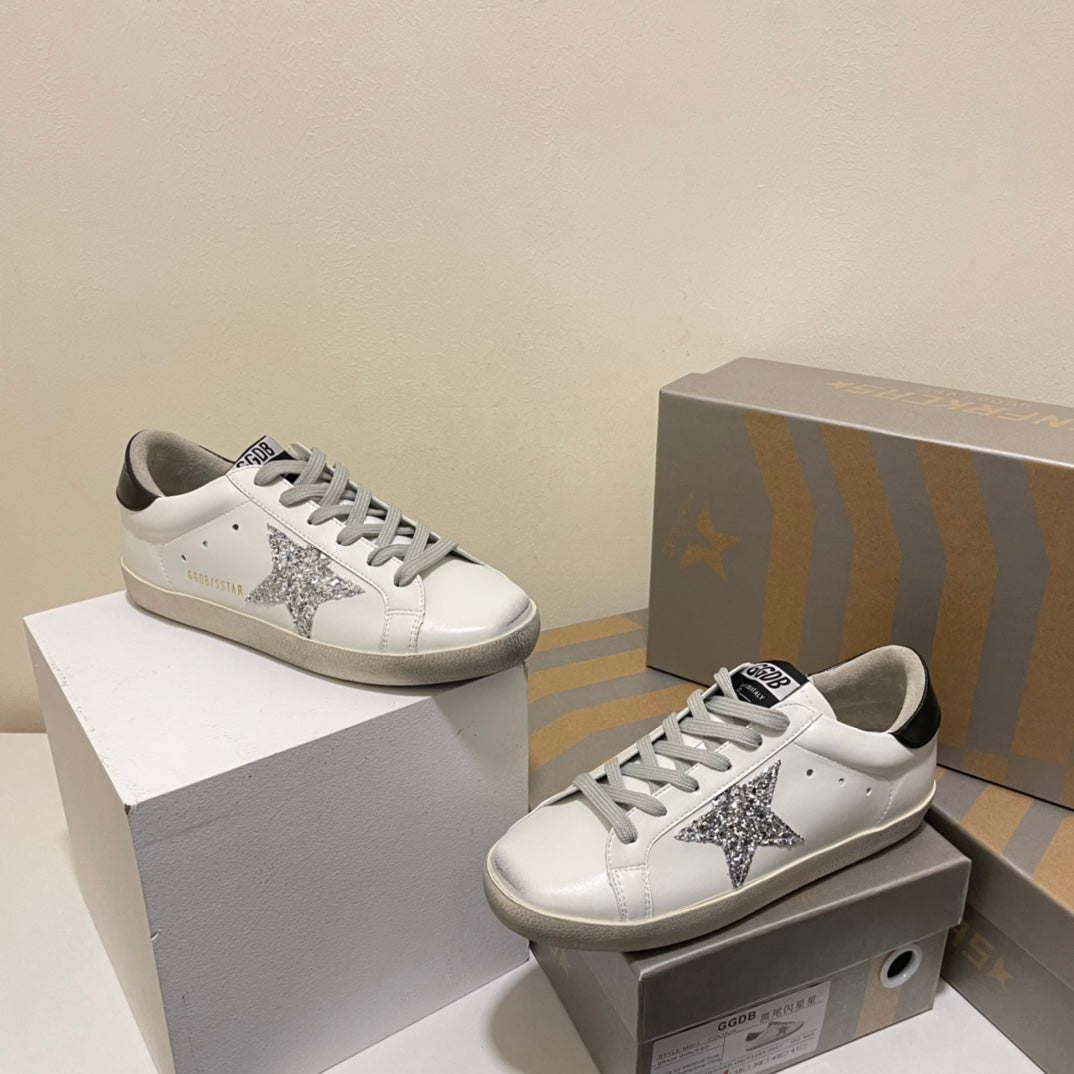 14GE114ZDE Stylish shoes