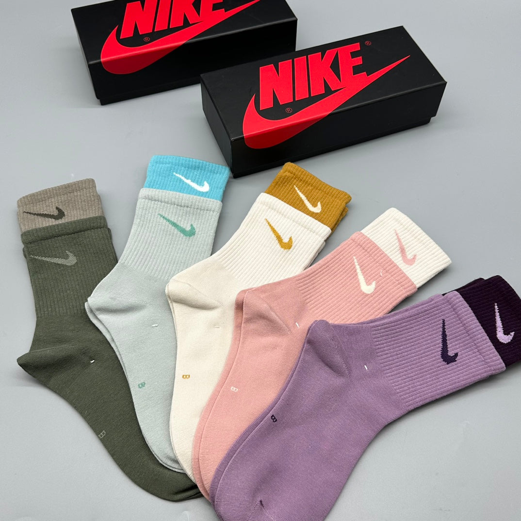 235QA15SDE Stylishsocks(5 pairs )