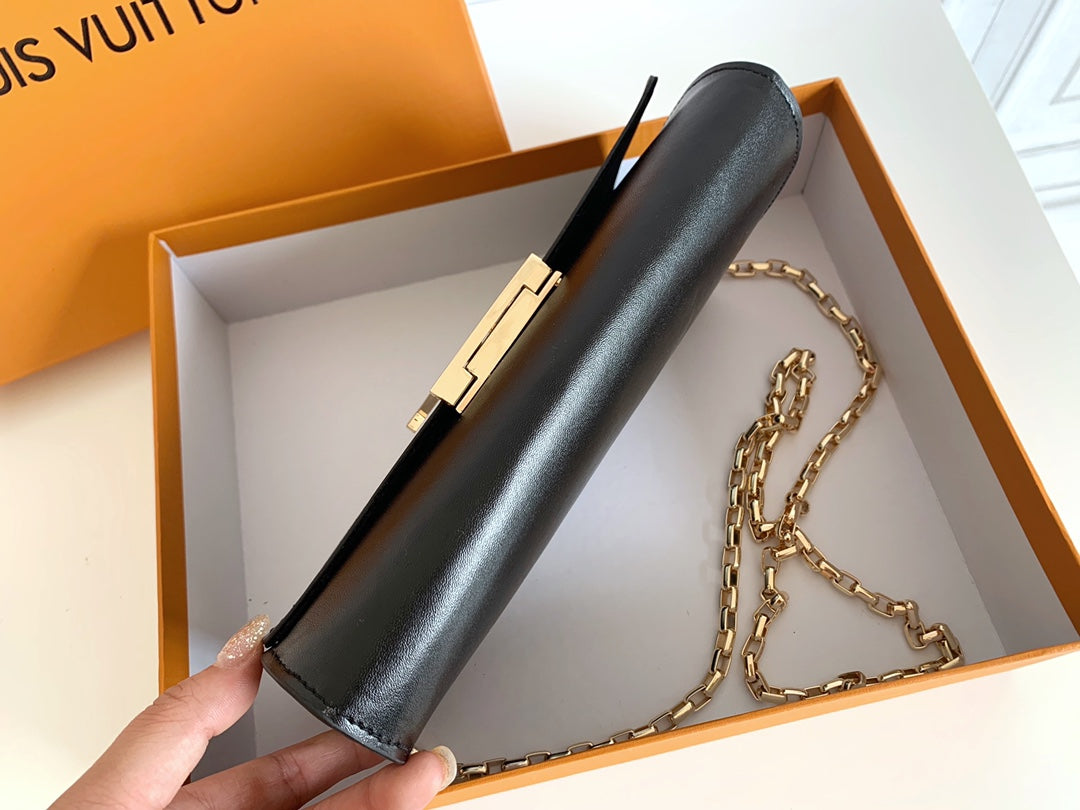 1XE38BDE Stylish leather wallets