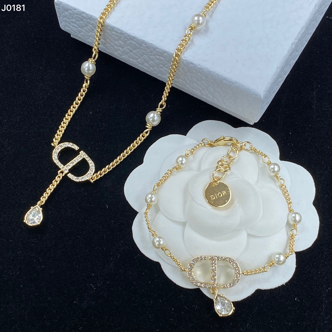 14D254XDE Stylish Rings Earring Bracelets Necklaces