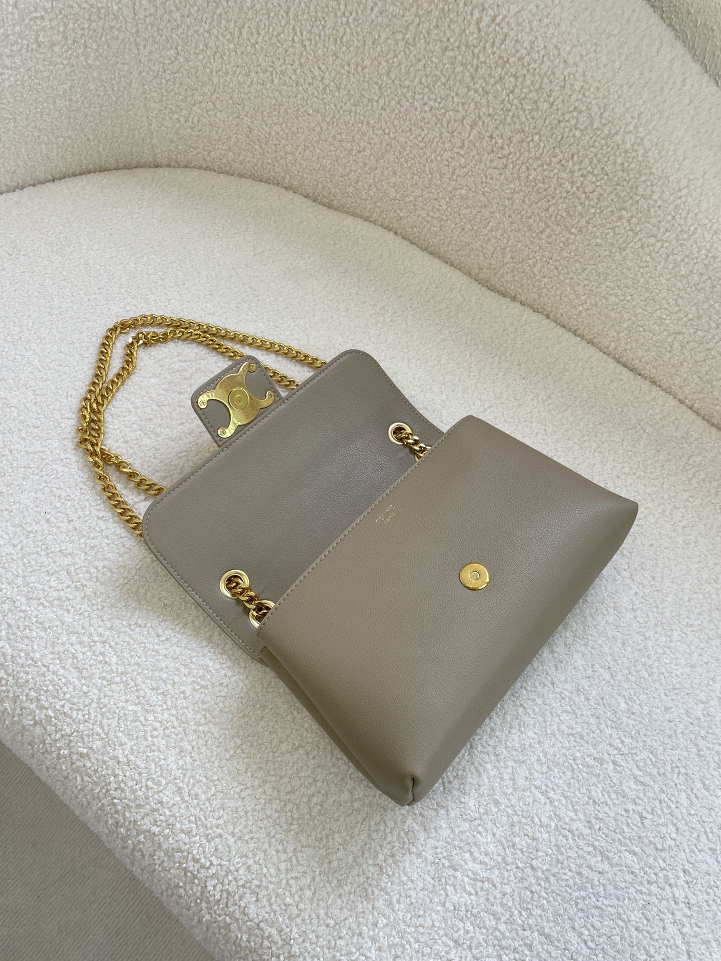 1XCL412BDE Stylish leather bag