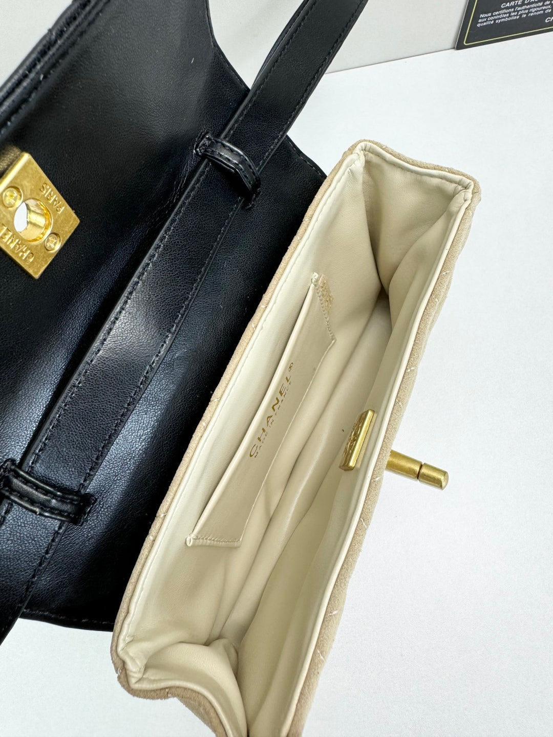 15RC61BDE Stylish leather bag