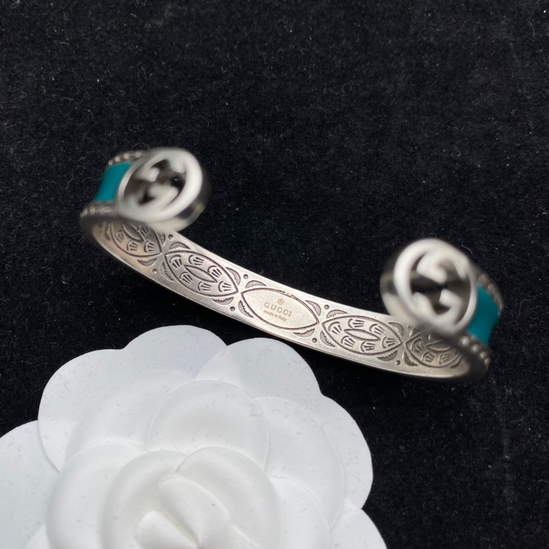 14B394KDE Stylish Bracelets