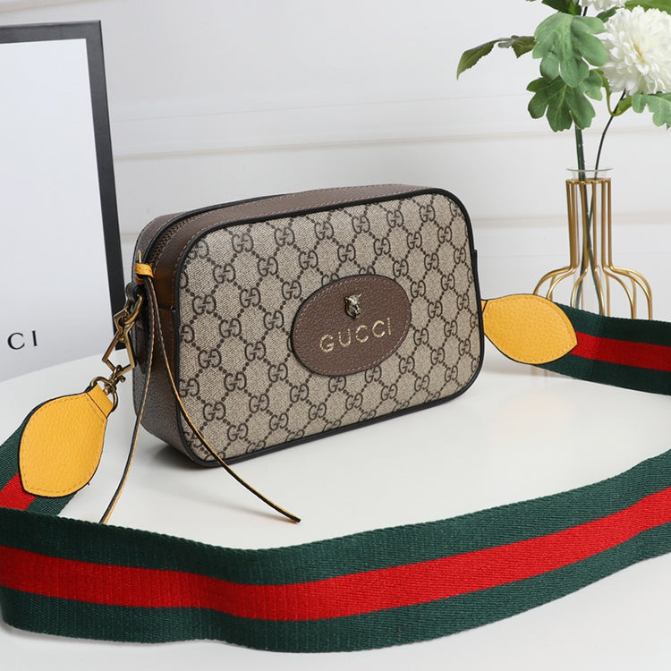 AB027BDE Stylish leather bag