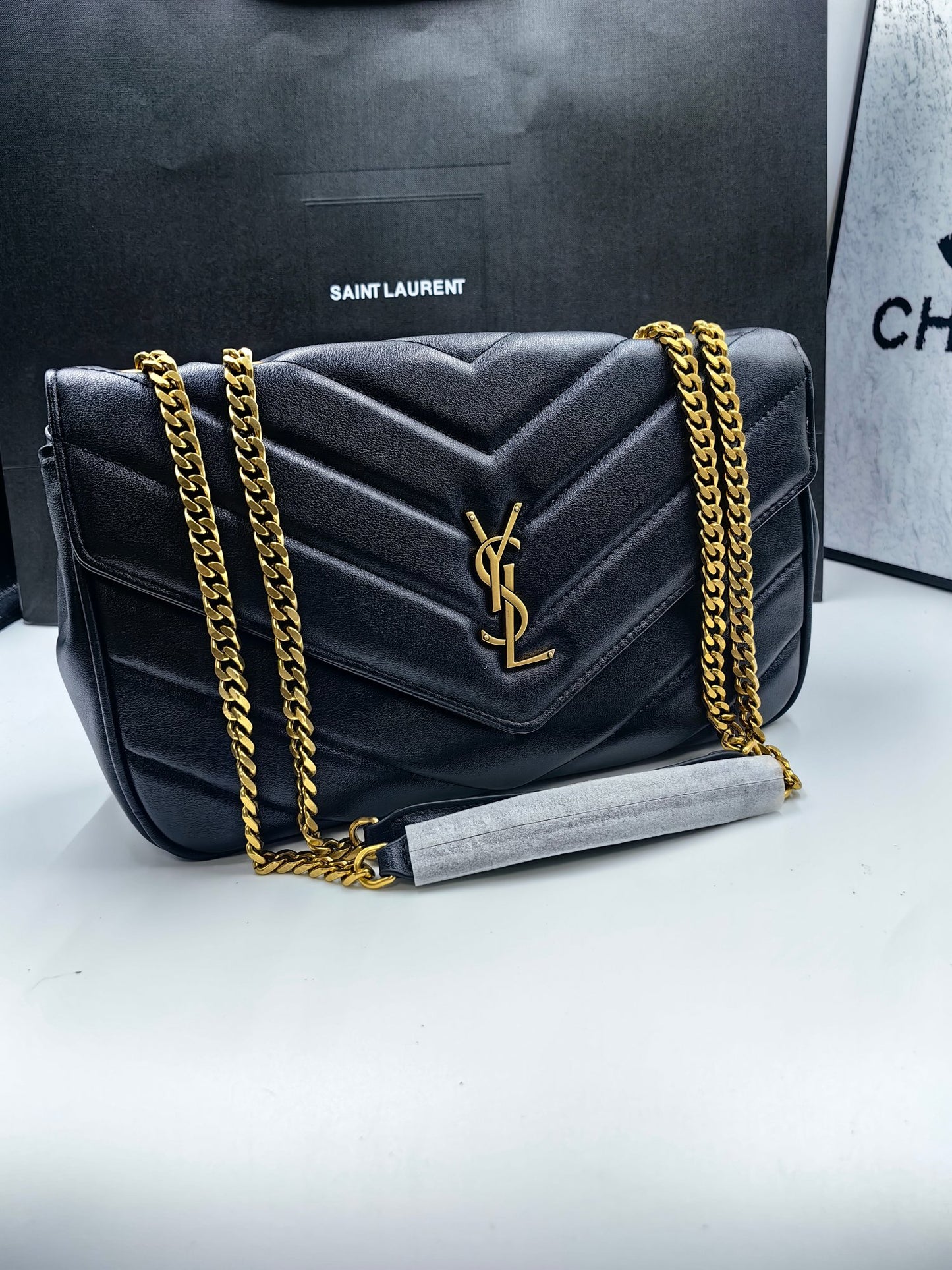 165NSL108BDE Stylish leather bag
