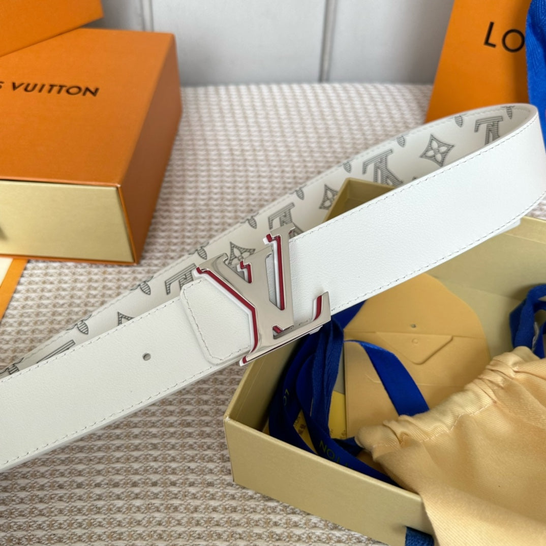 14E55PDE Stylish High quality belt With full package