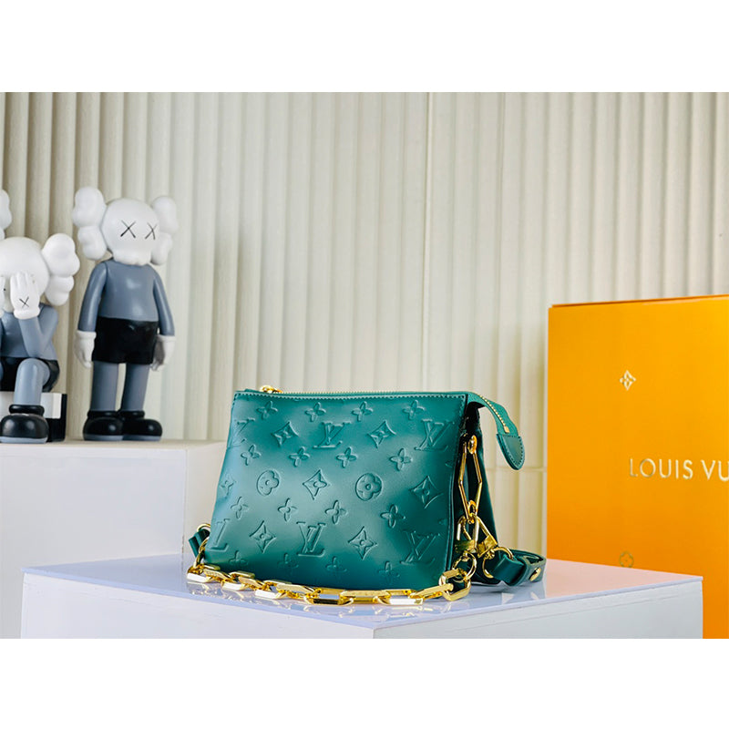 3E160BDE Stylish leather bag