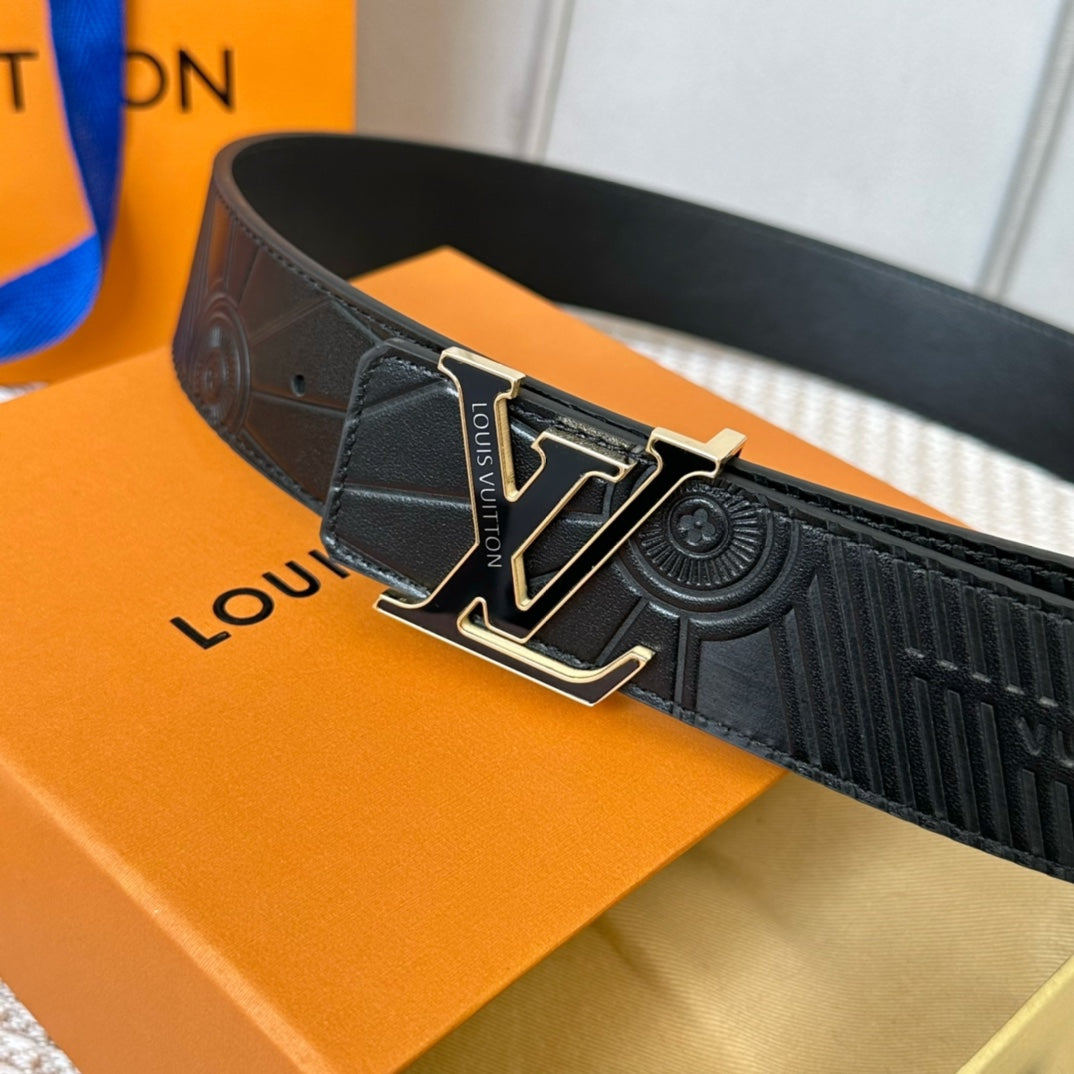 14E48PDE Stylish High quality belt With full package
