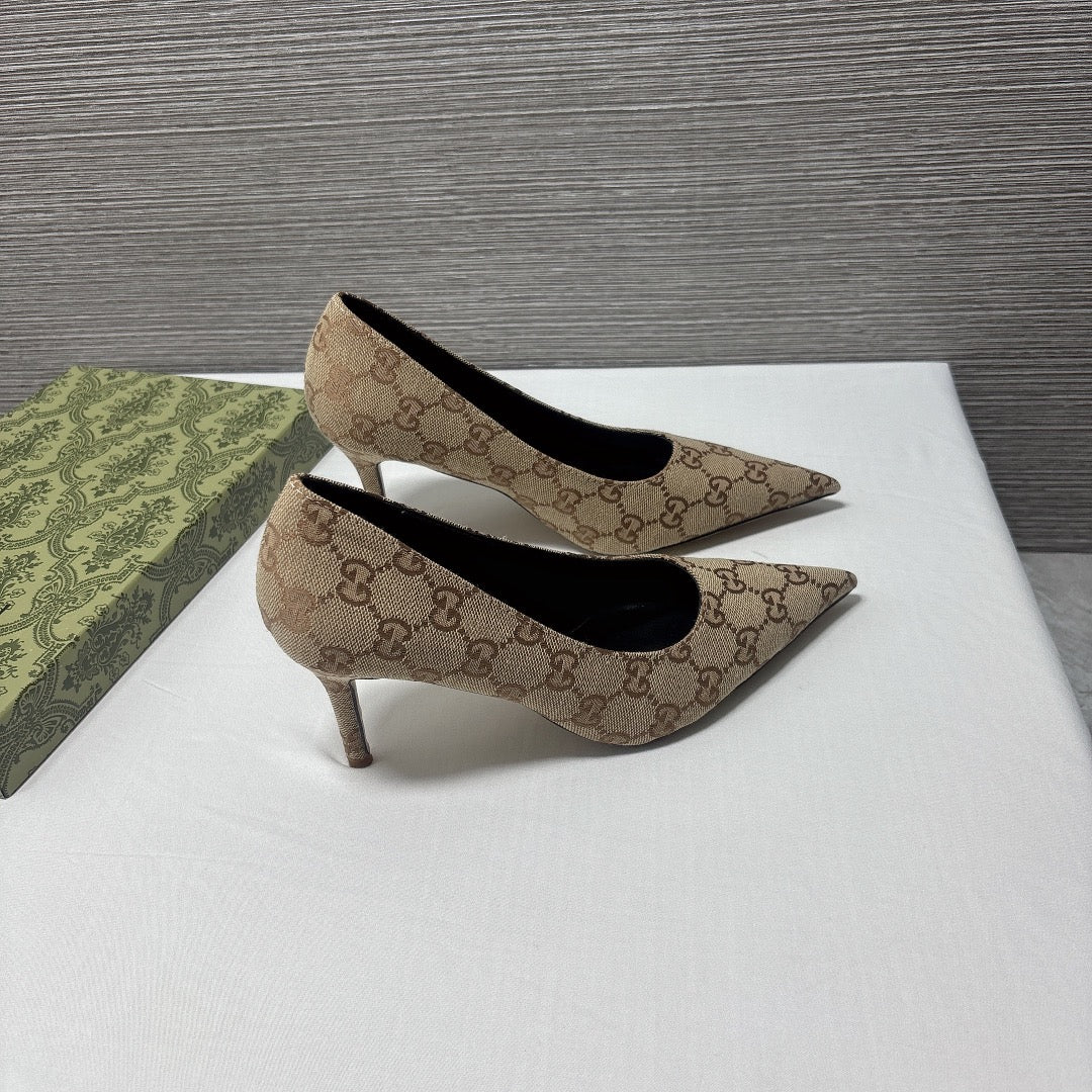 1LB21ZDE Stylish High heels (Heel height 8cm )
