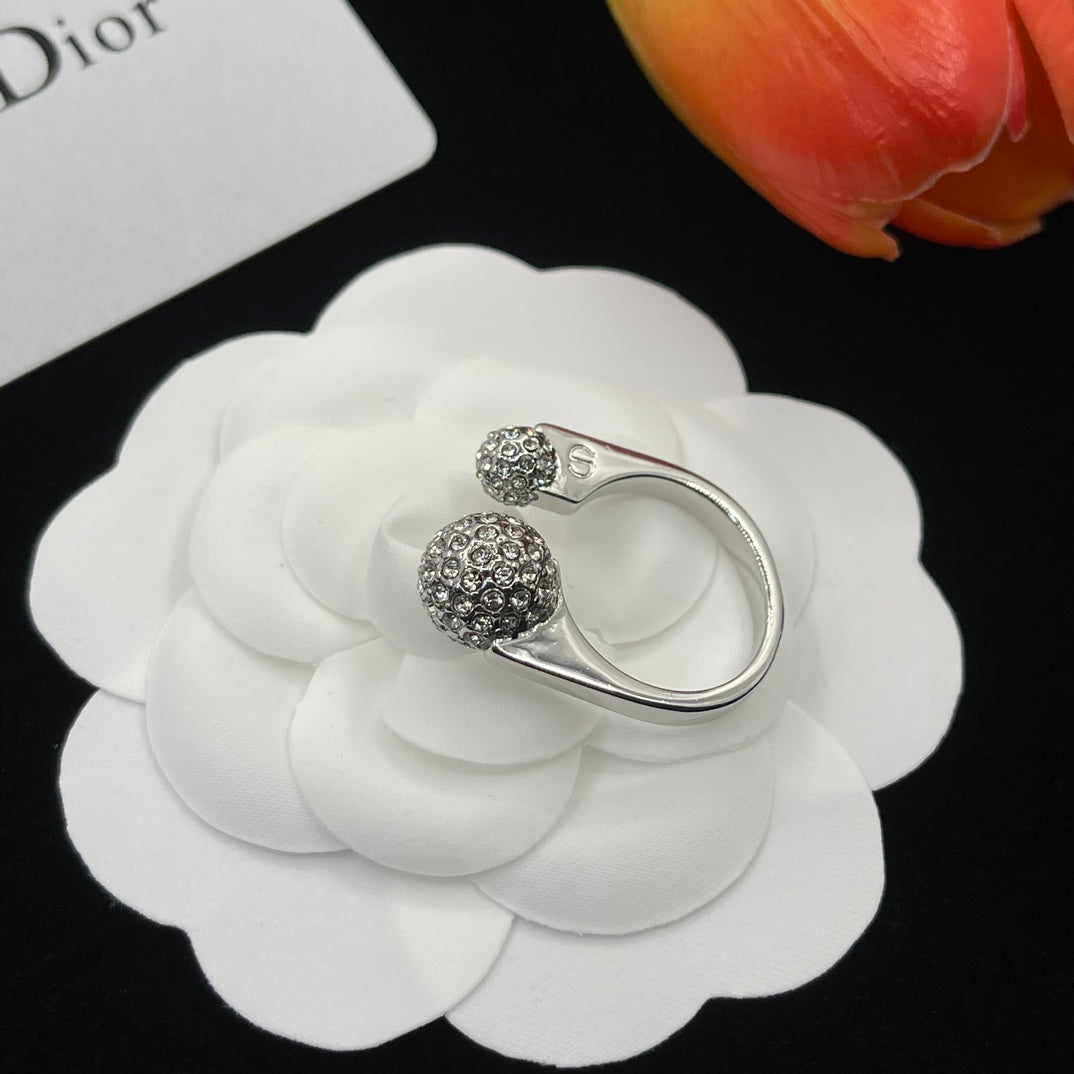 14D770JDE Stylish rings