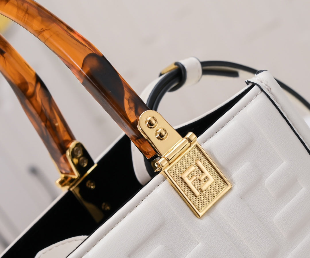 2XF23BDE Stylish leather bag