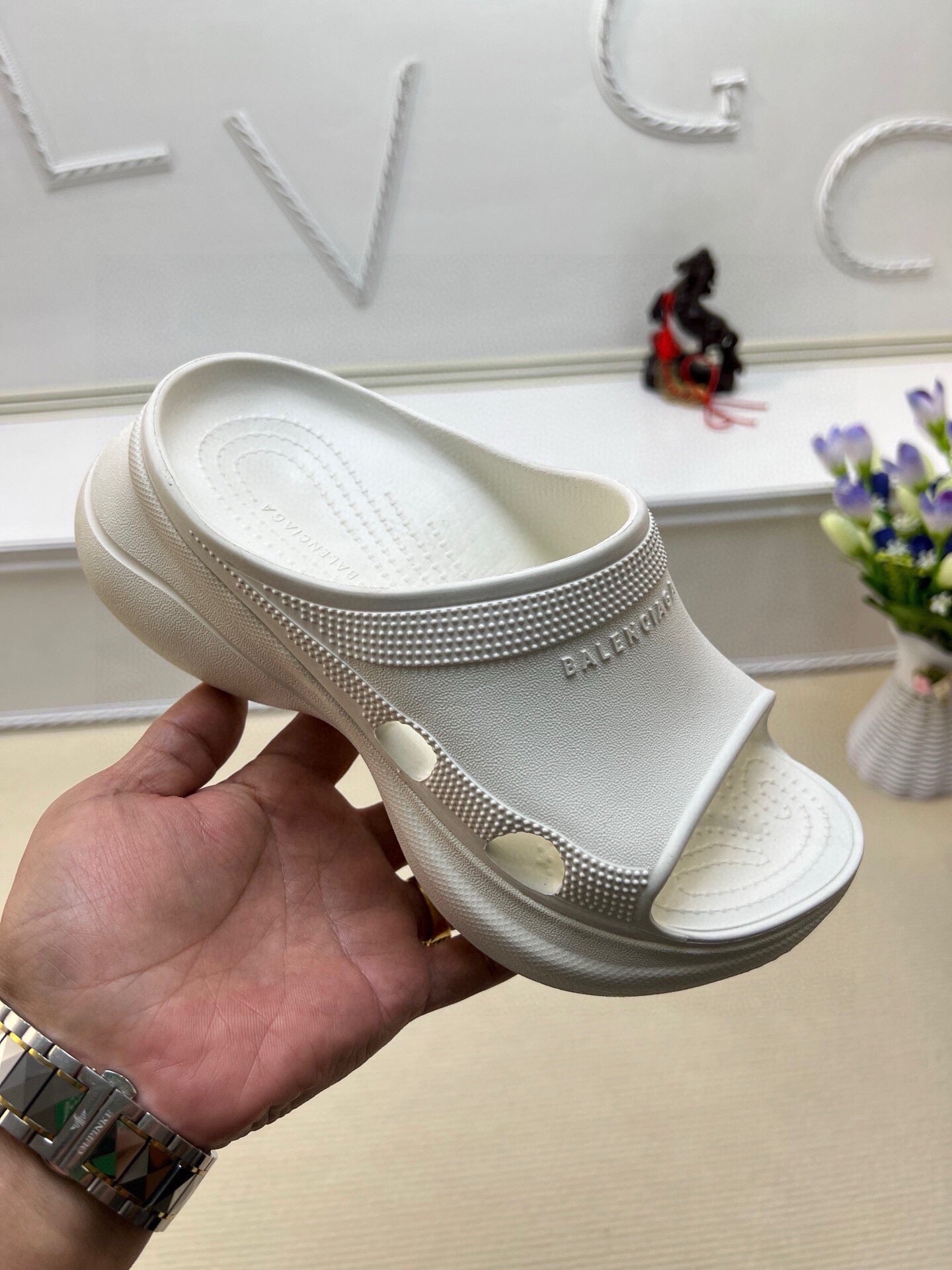54J41ZDE Stylish slippers Sole thickness 6cm