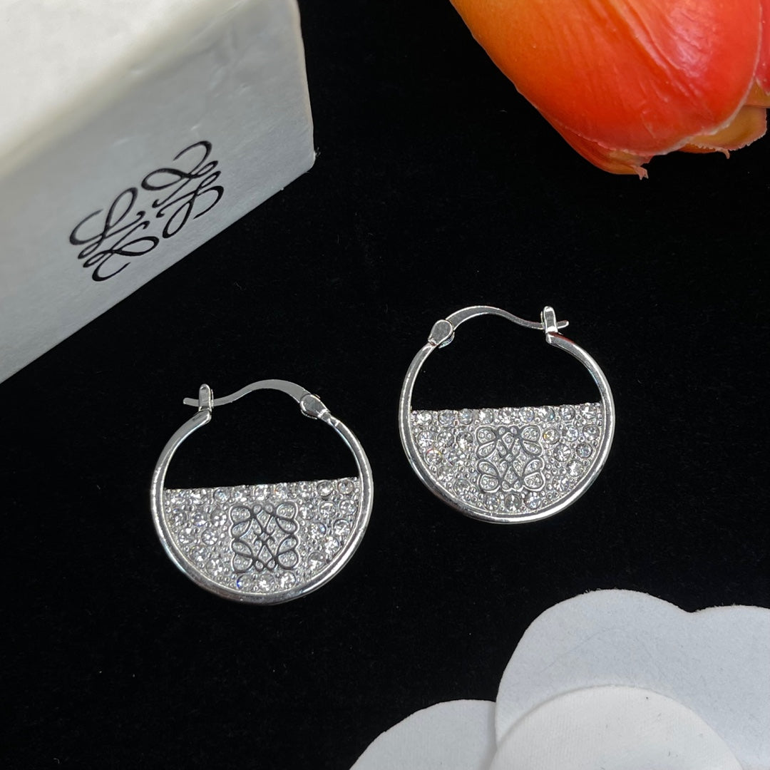14A757EDE Stylish Earrings