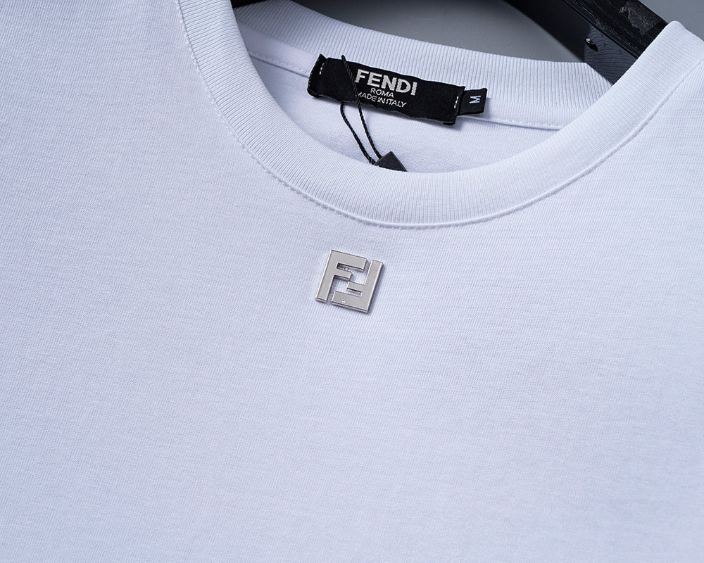 125WF77UDE Stylish T-shirts