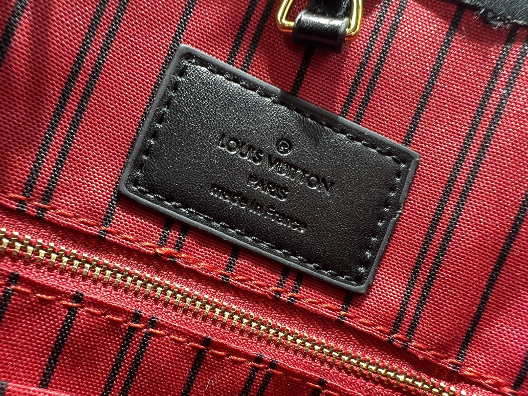 15RE41BDE Stylish bag