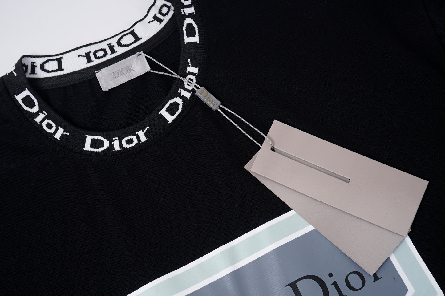 125WD19UDE Stylish T-shirts