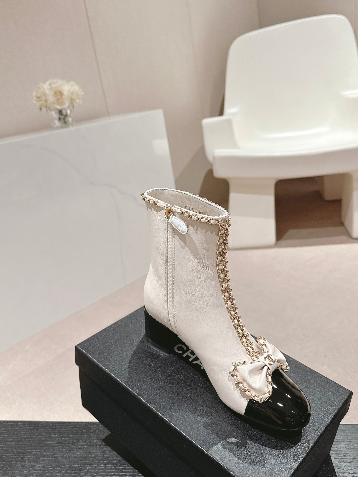1LC22ZDE Stylish Boots (Heel height 6cm )