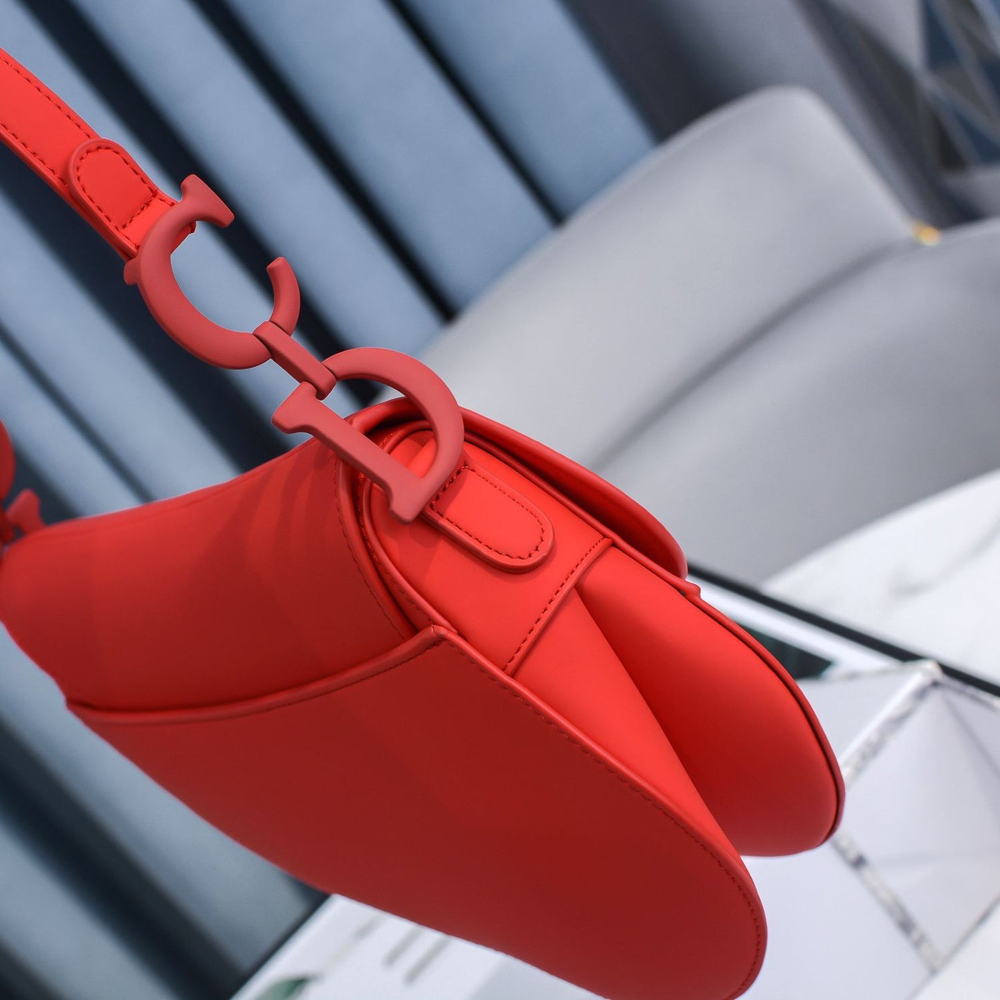 5D10BDE Stylish leather bag