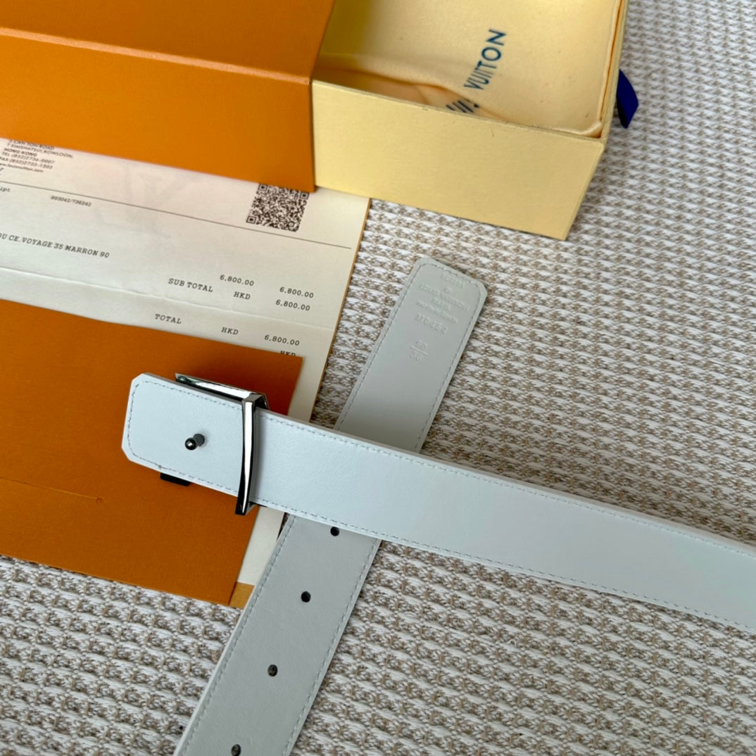 14E20PDE Stylish High quality belt With full package