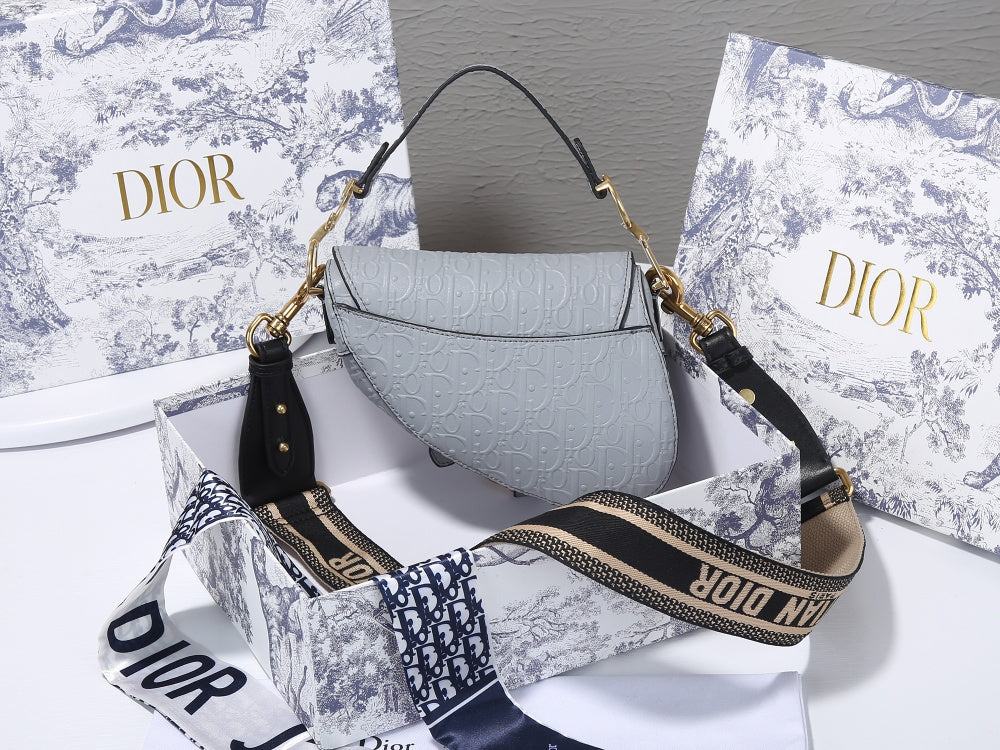 5D14BDE Stylish leather bag