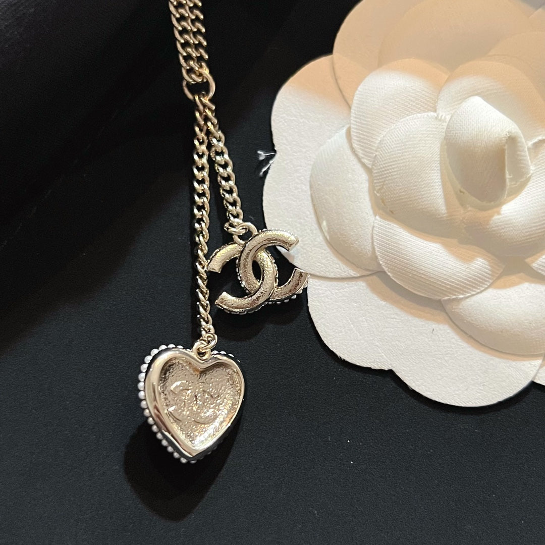 175RC38XDE Stylish Necklaces