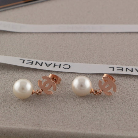 BC15EDE Stylish Earrings
