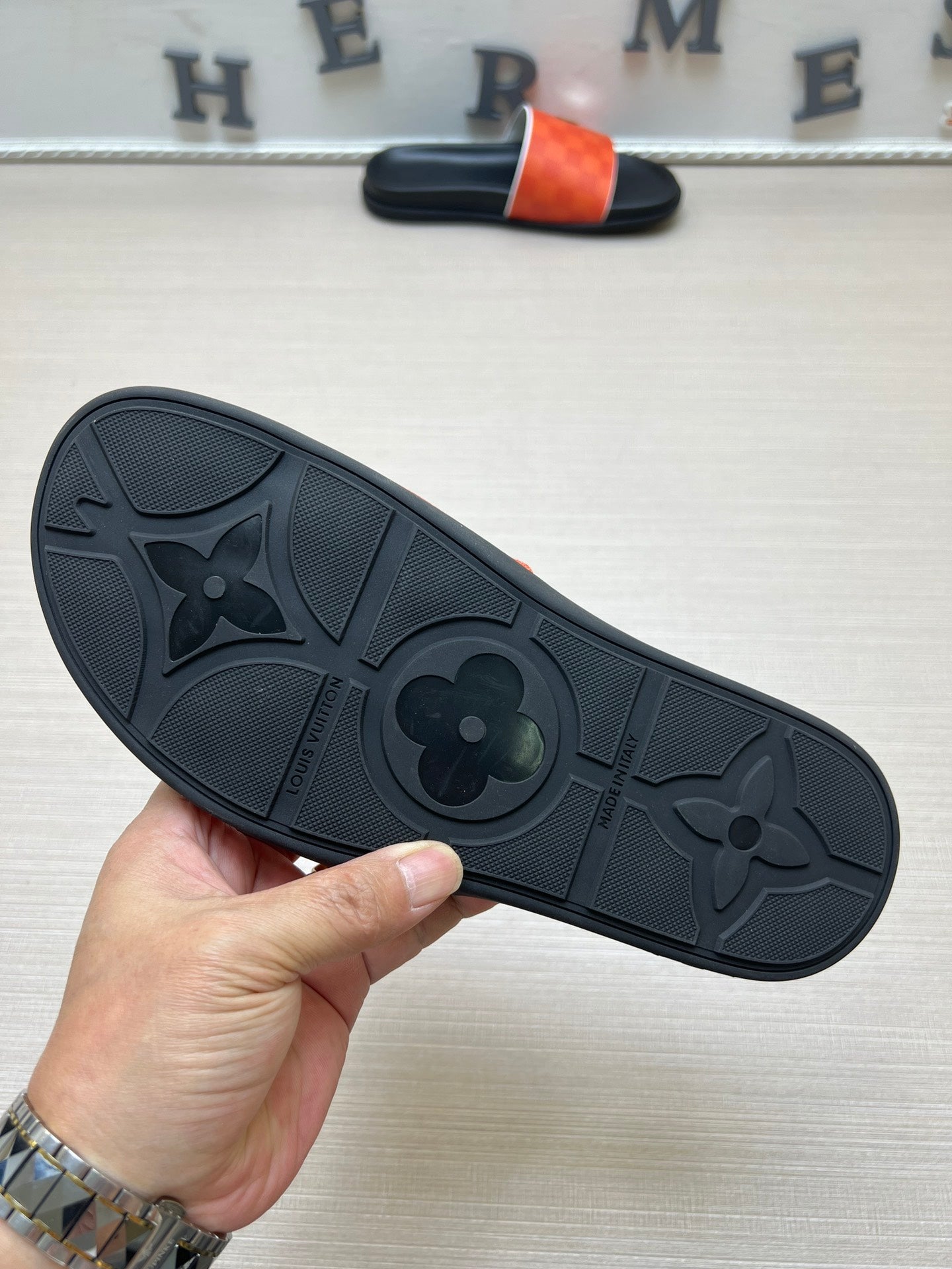 54E69ZDE Stylish slippers