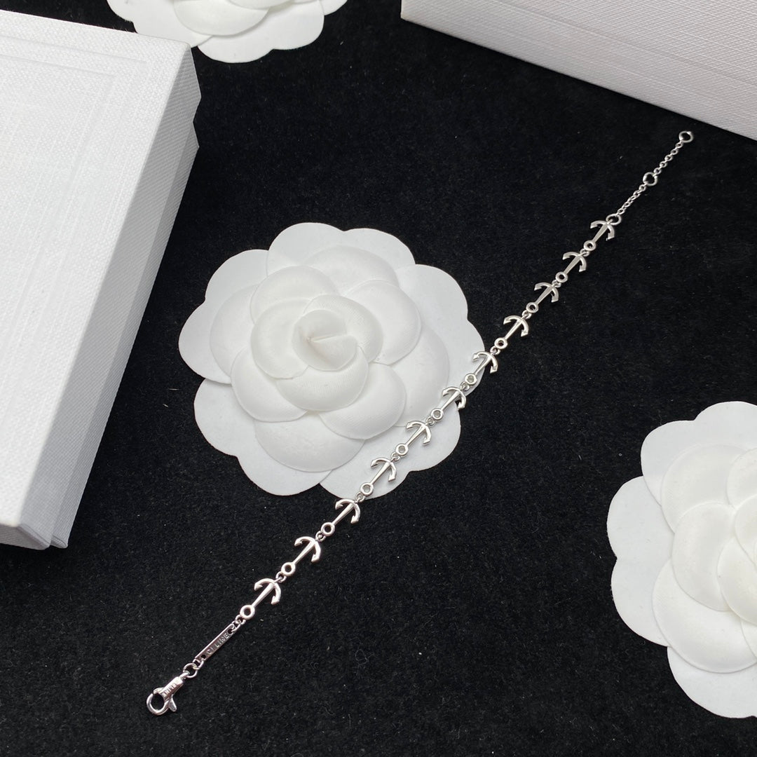 14CL351XDE Stylish Bracelets Necklaces