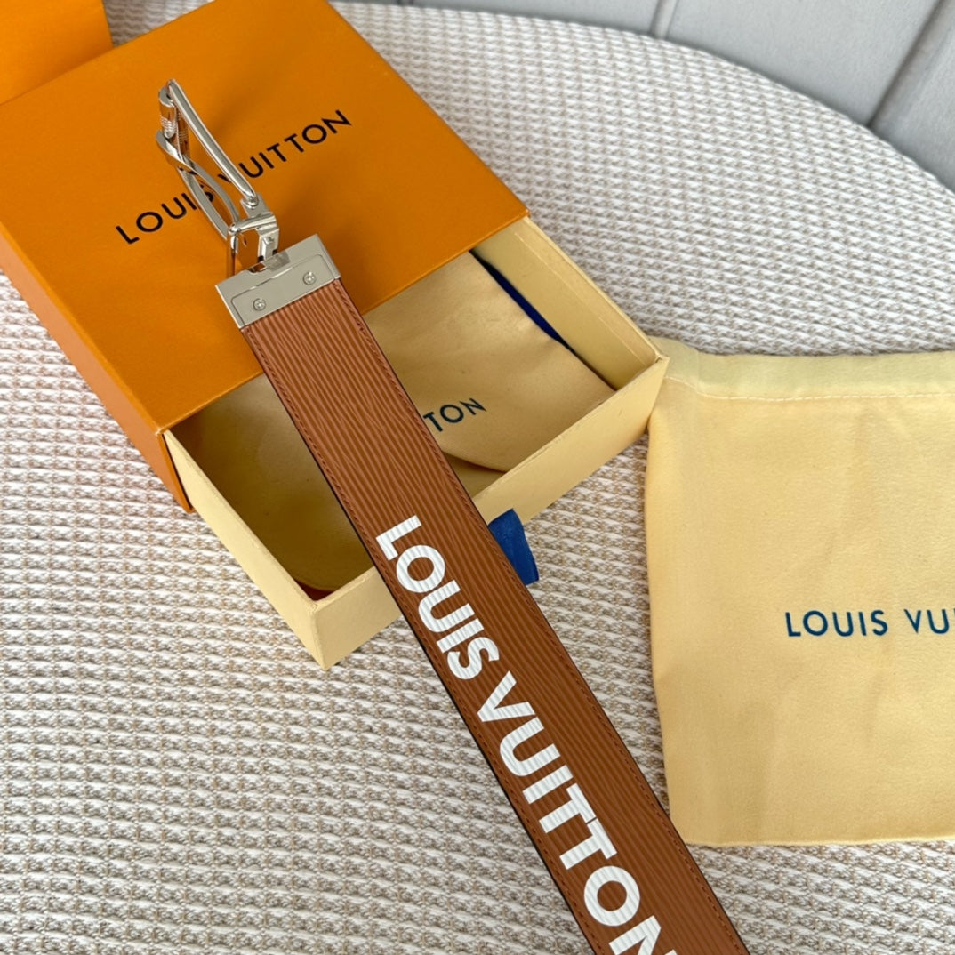 14E148PDE Stylish High quality belt With full package