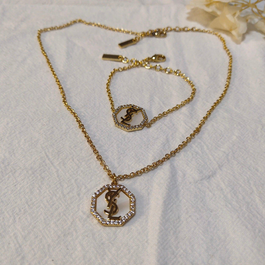 1YSL245XDE Stylish Bracelets Necklaces