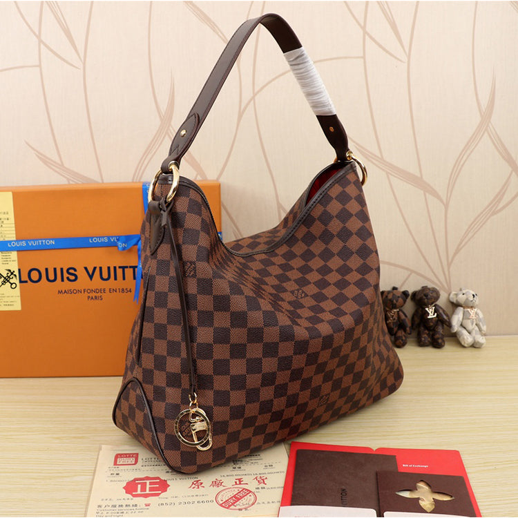 1E86BDE Stylish leather bag