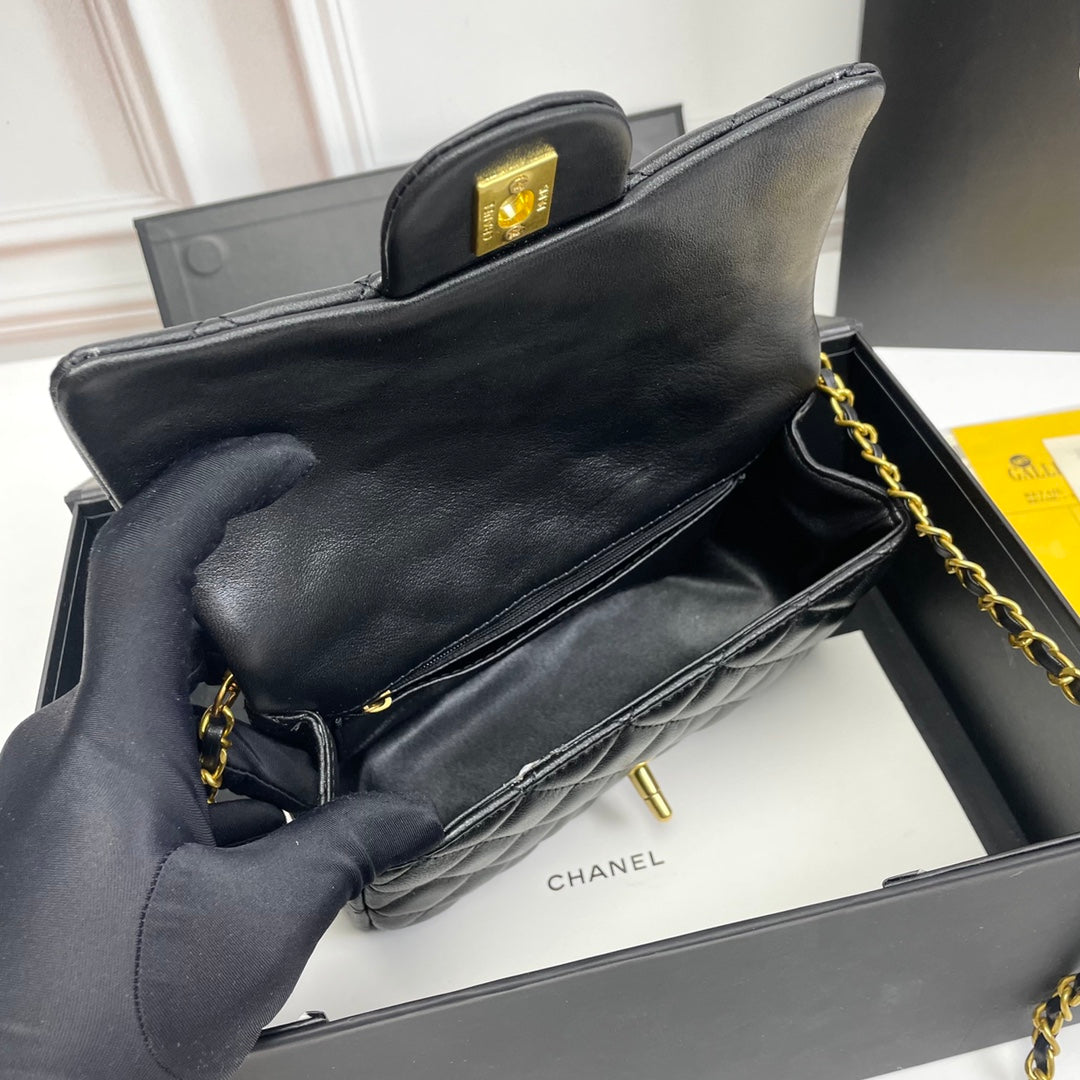 1XC23BDE Stylish leather bag