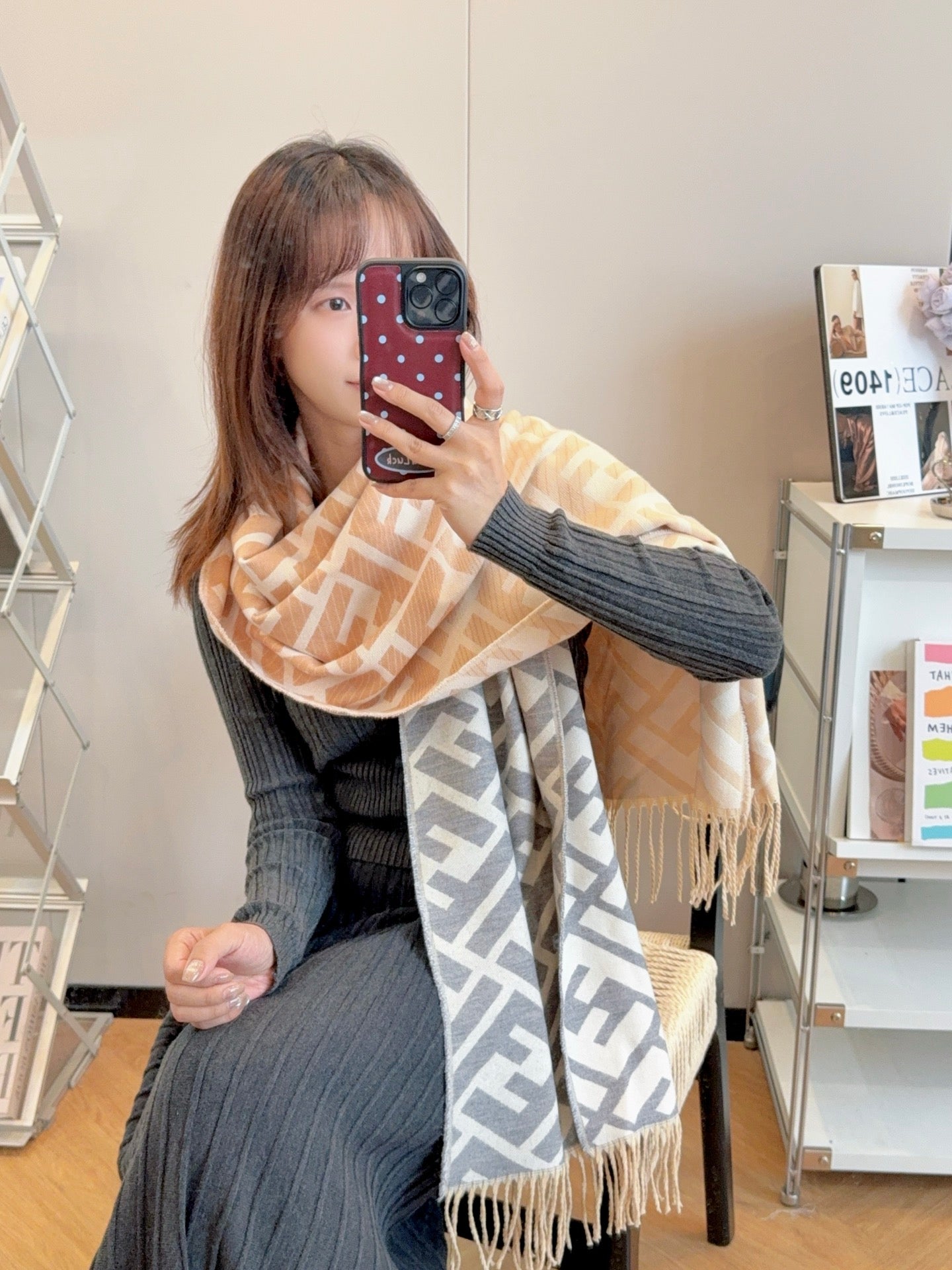 175RF39WDE Stylish Winter Scarves