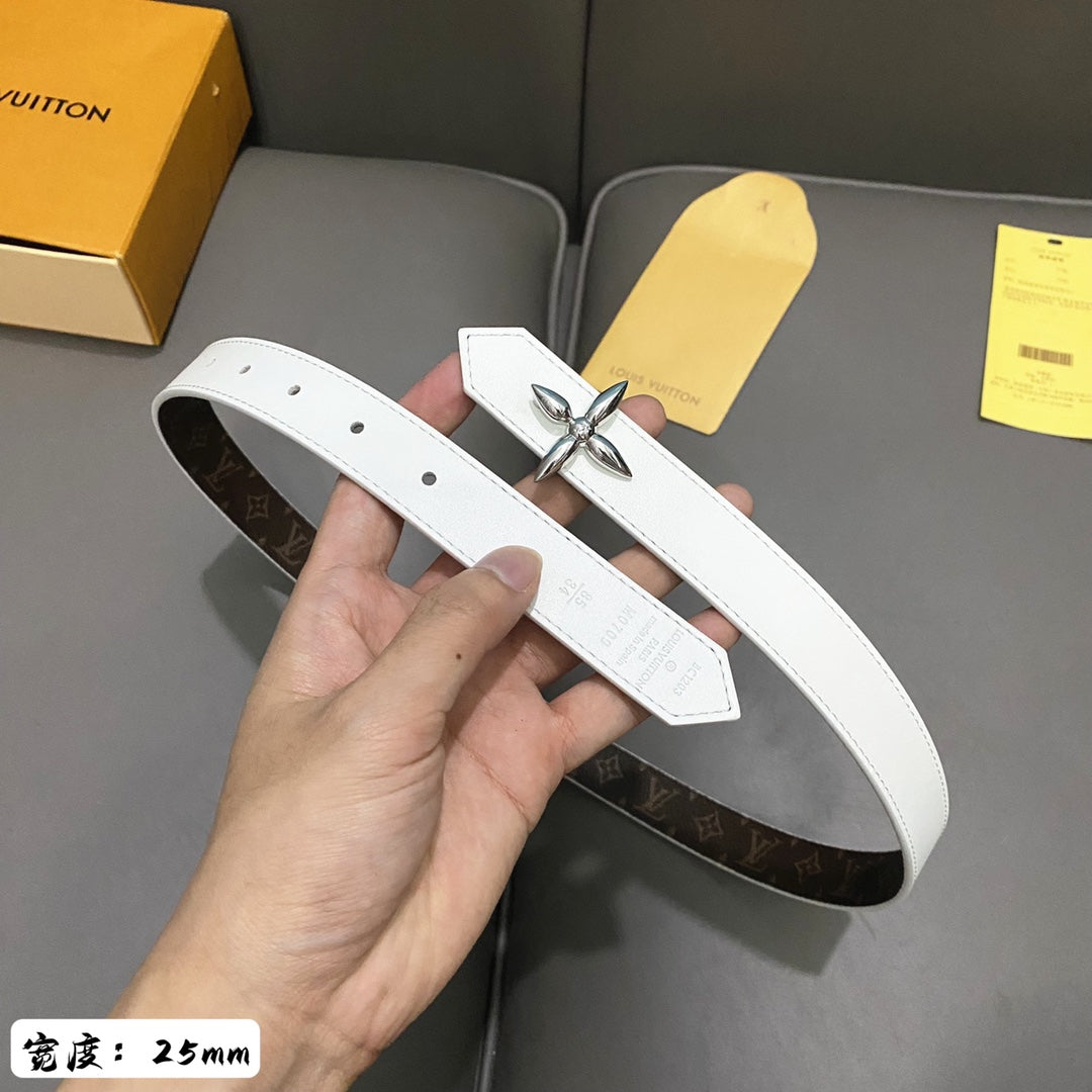 14E51PDE Stylish High quality belt With full package