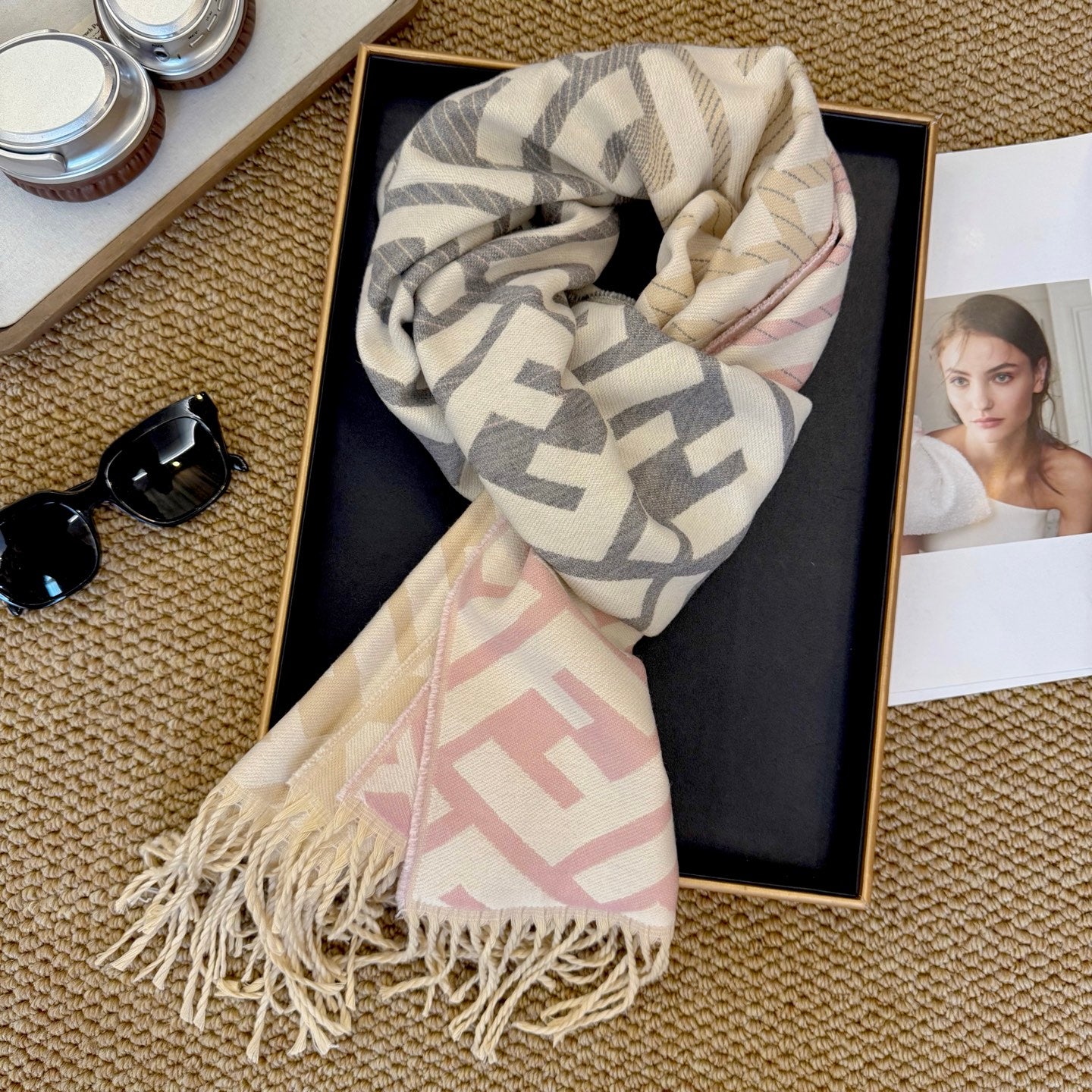 175RF39WDE Stylish Winter Scarves