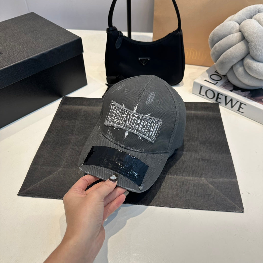 125ZJ512MDE Stylish hats
