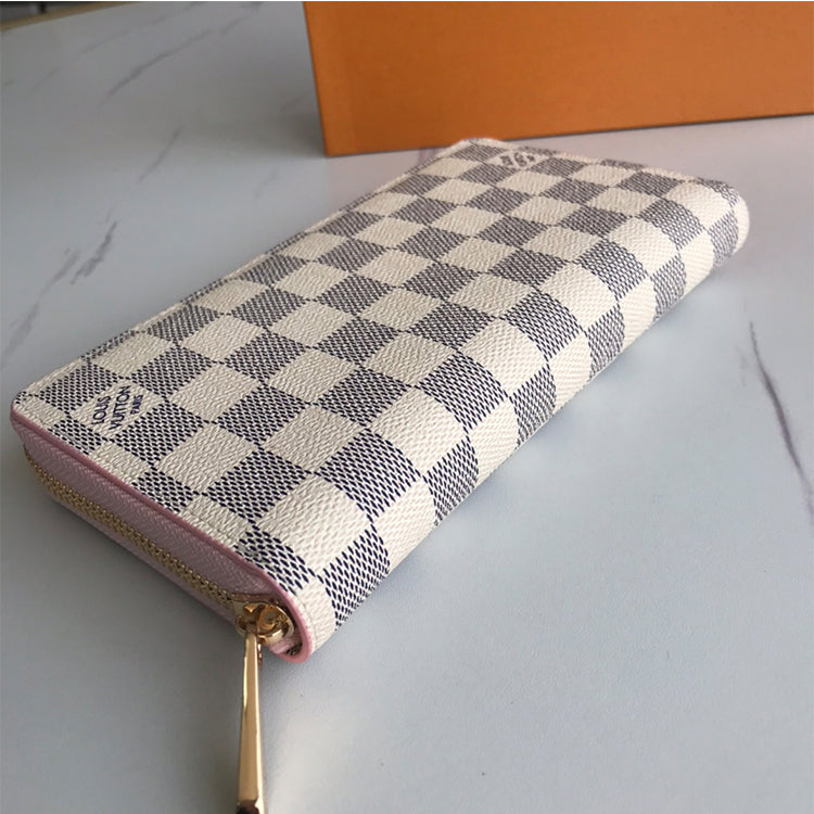 1E04BDE Stylish leather wallets