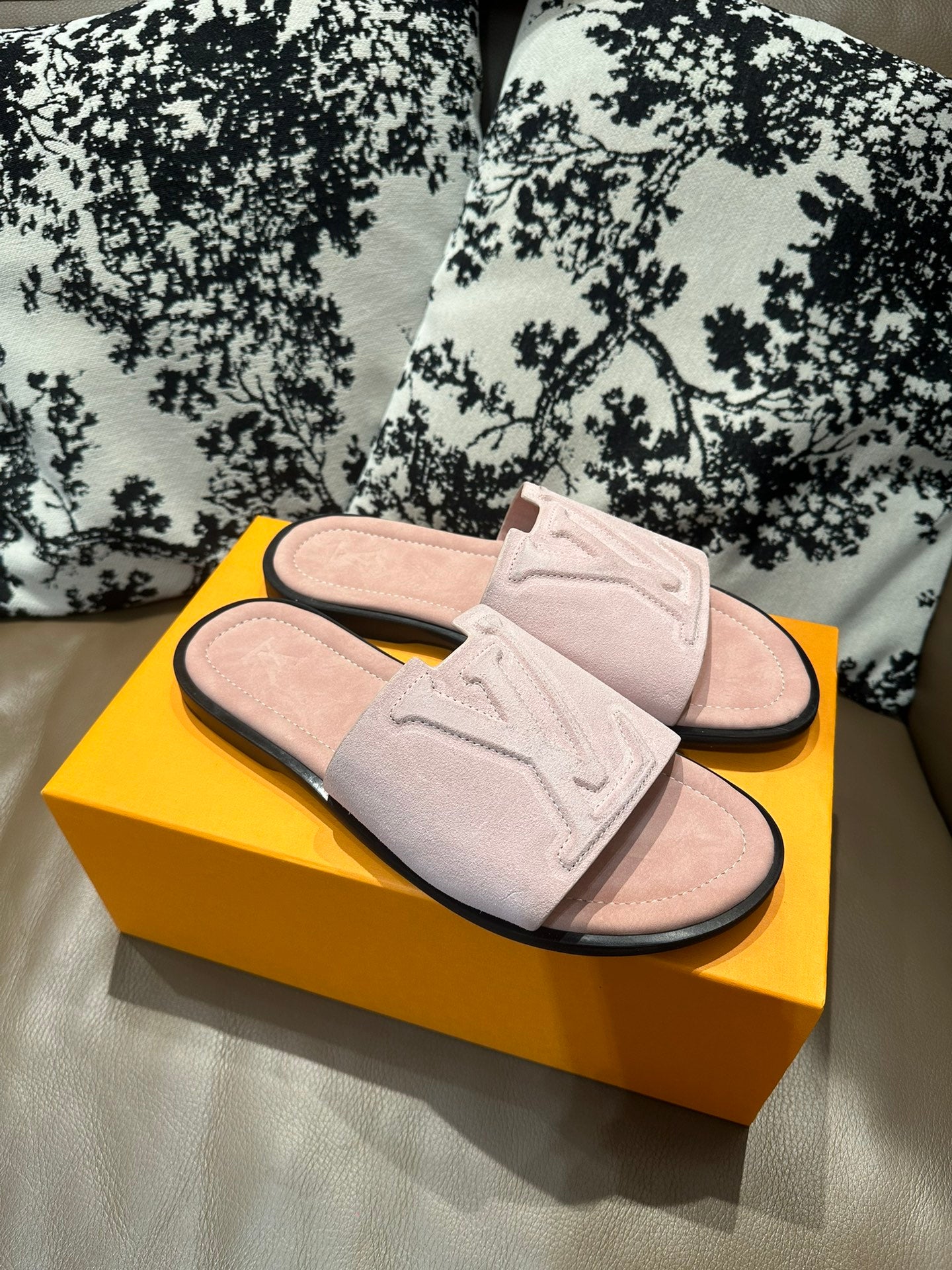 285ZE25ZDE Stylish leather Shoes