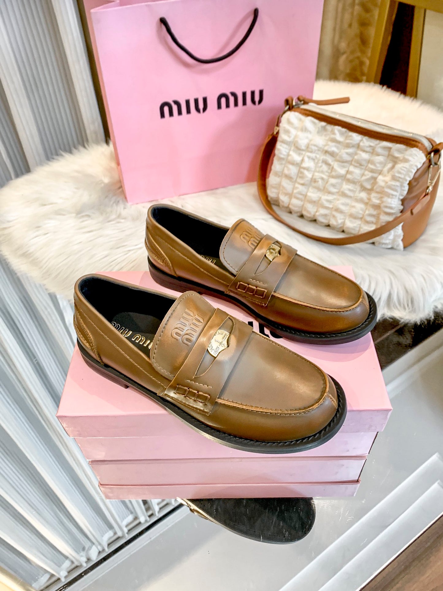 1WA262ZDE Stylish Casual shoes