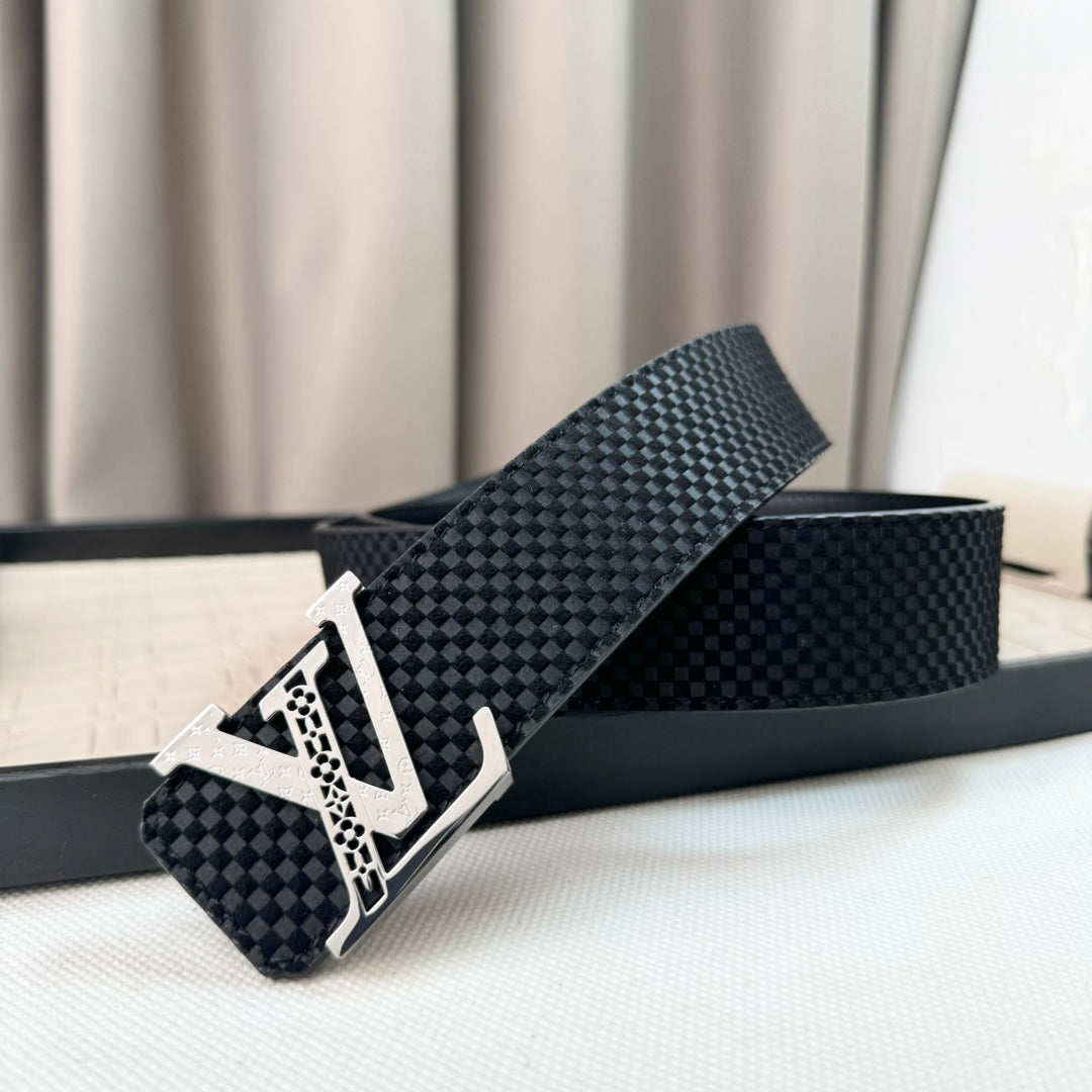 14E25PDE Stylish High quality belt With full package