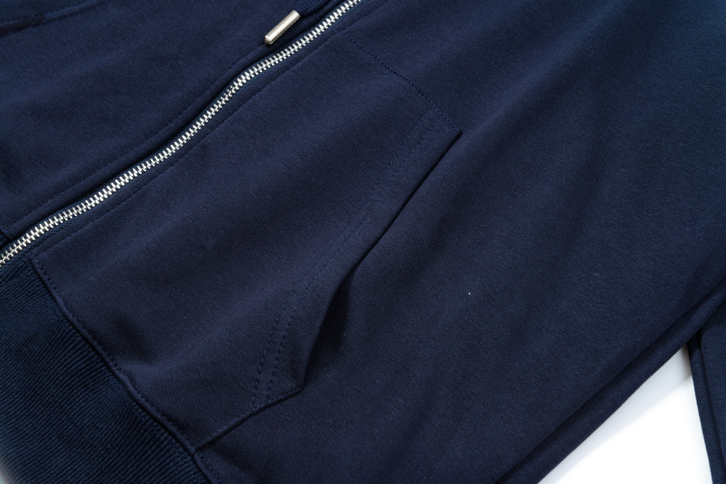185ZA138UDE Stylish Sweaters